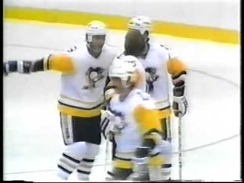 November 7, 1981 - Flyers at Penguins - Paul Gardner Hat Trick