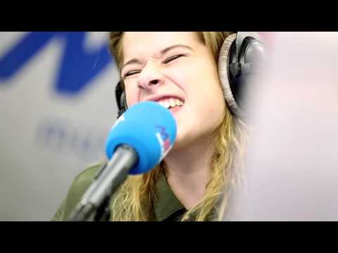 MNM: Laura Tesoro - What's The Pressure