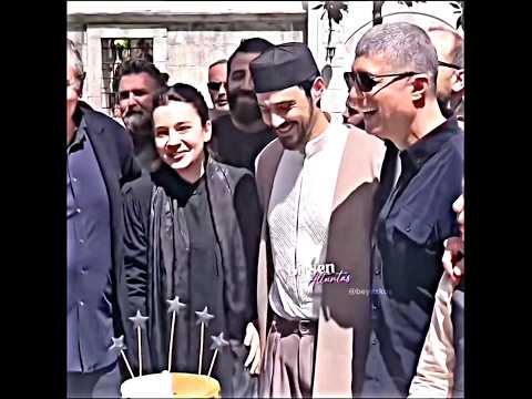 Nasılda utandılar ya✨🤍#kızılgoncalar#cüneyd#zeynep#diziedit#beniöneçıkart#mertyazıcıoğlu#keşfe