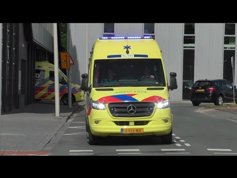 Compilatie Ambulance 15111 Post Laak met spoed naar verschillende meldingen in Den Haag