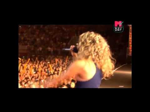 Shakira - Whenever, Wherever (MTV Day 2005)