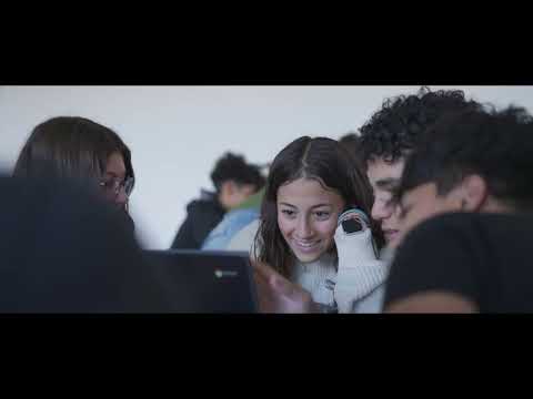Voiceovers YouTube video thumbnail - Nextus, the platform for teachers who want to educate in critical thinking
