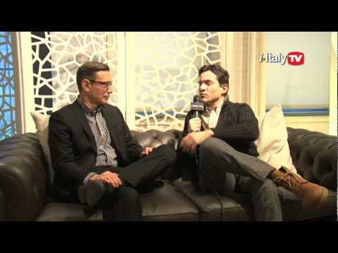 Frau, Cappellini, Cassina. Timelessness with love in Soho