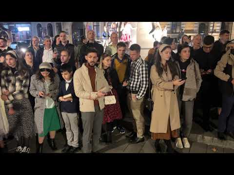 Iisus iubit, când vei veni || Seară de cântare Oastea Domnului Cluj-Napoca în P-ța Unirii