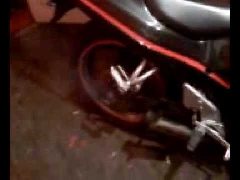 Suzuki rf600r bez auspuha