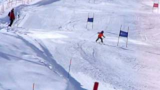 preview picture of video 'Lidia Jacaszek slalom Falcade 2010'