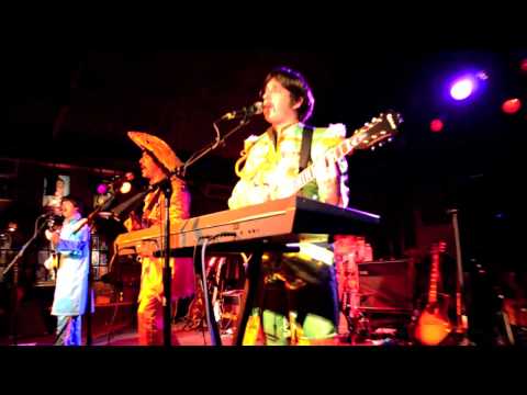 download lagu mp3 mp4 Magical Abbey Road Band The Night Before, download mp3 Magical Abbey Road Band The Night Before free download, download mp3 Magical Abbey Road Band The Night Before