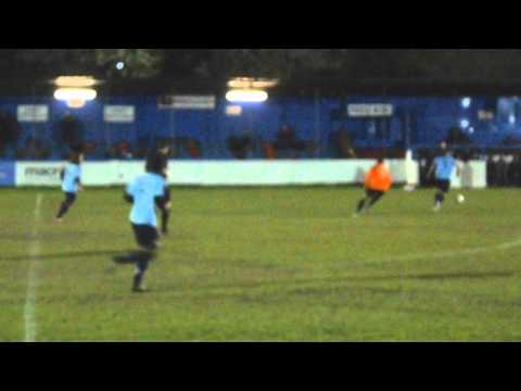 Barkingside 4-3 Waltham Forest.  Ryman Isthmian Division 1 North.  Mon14Apr2014