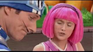 LazyTown - "Dice Lo Que Siente" Miranda! Sportacus Love Video