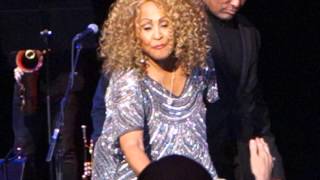 Darlene Love -  Christmas (Baby Please Come Home)