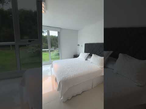 Video de YouTube - Venta brava a 100 mts rambla con 3 dormitorios