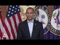 WATCH LIVE: Jeffries holds news conference as prolonged government shutdown threatens SNAP benefits - Video