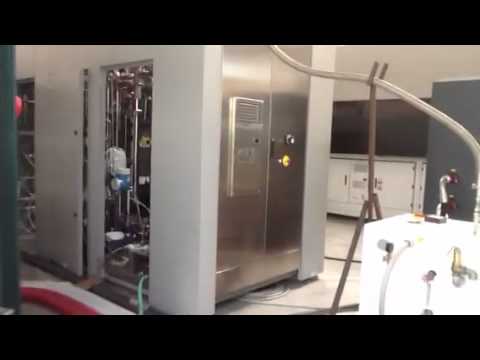 Generatore perin alimenta impianto di Gea Procomac per la produzione bottiglie