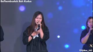 Download lagu Holy Spirit Breathe - Keluarga Allah Worship Semarang mp3 Download lagu Holy Spirit Breathe - Keluarga Allah Worship Semarang mp3