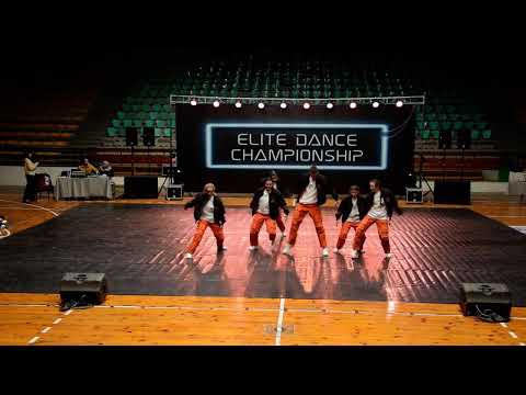 DA Clique (Adults, Formations) | EDC22