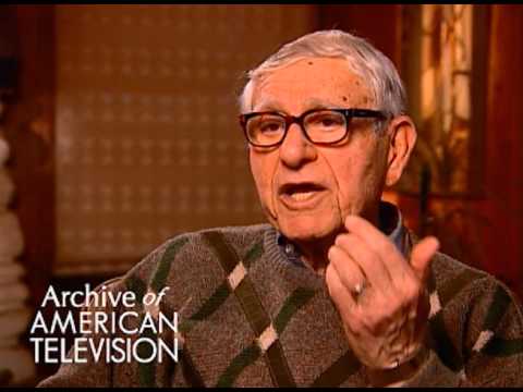 Tony Mottola on touring with Frank Sinatra - EMMYTVLEGENDS.ORG