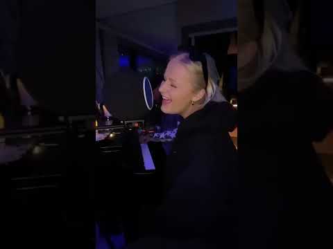 Brenda Mullen & Karl Wolf - "One Sweet Day"