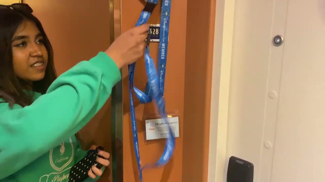 Disney Wonder - Cabin 7528 - Video 1