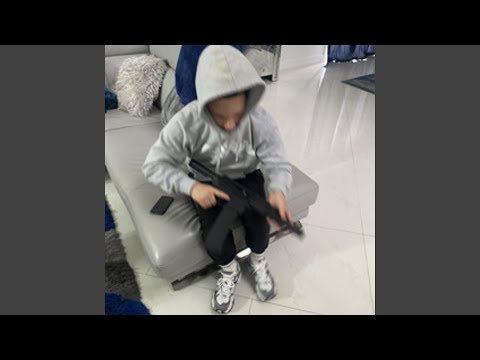 SLATT (feat. BabyBlink)