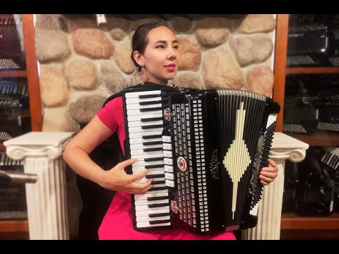 6354 - Black Crown "Castellina Faoro" De Luxe Piano Accordion LMM 41 120 $1499