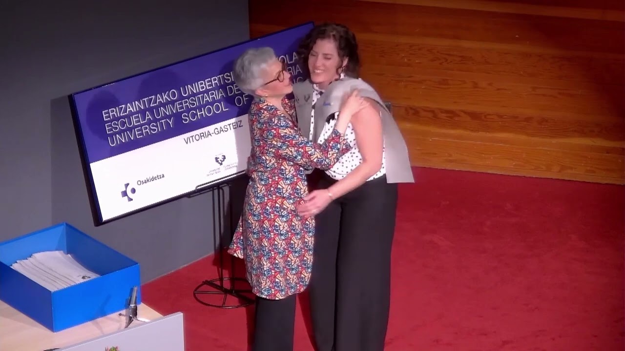 Bekak eta diplomak ematea.