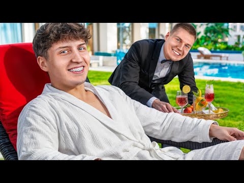 Usługujemy Mu Przez 24 Godziny!