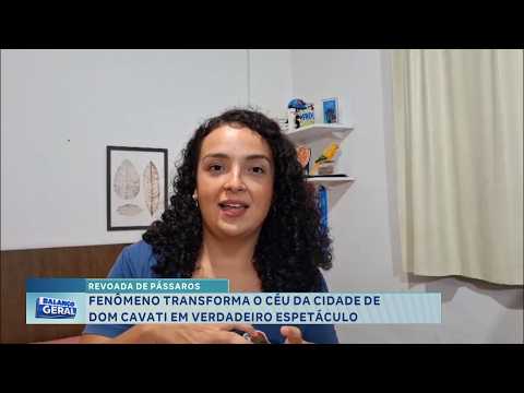 Dom Cavati: Revoada de pássaros vira espetáculo no céu.