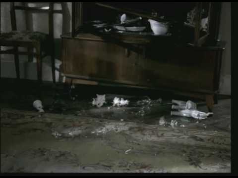 Hahahahaha   La bella moglie