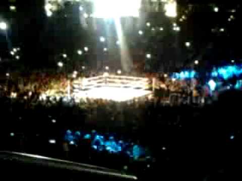 WWE Raw Wrestlemania RevengeTour Berlin 2012 R-Truth Einzug