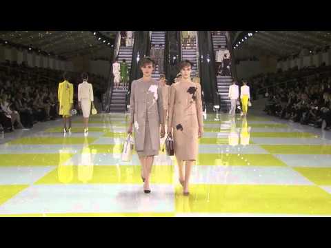 Louis Vuitton Spring/Summer 2013 Womenswear Show