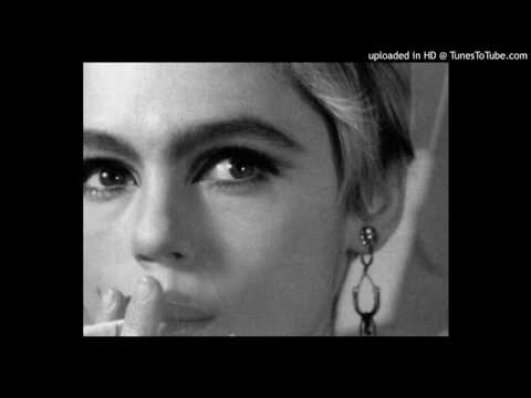 Soulwax Ft. Chloe Sevigny - Heaven Scent - DEWEE016