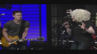 Cyndi Lauper Feat. Jonny Lang - How Blue Can You Get (Live! With Regis &amp; Kelly 2010)