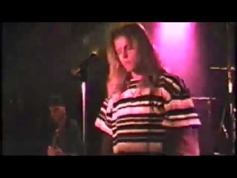 Puddle of Mudd Live at Niener’s Bar & Grill 1995