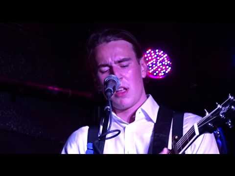 Gandalf and the Hobbits Live @Cologne MTC – Fly High