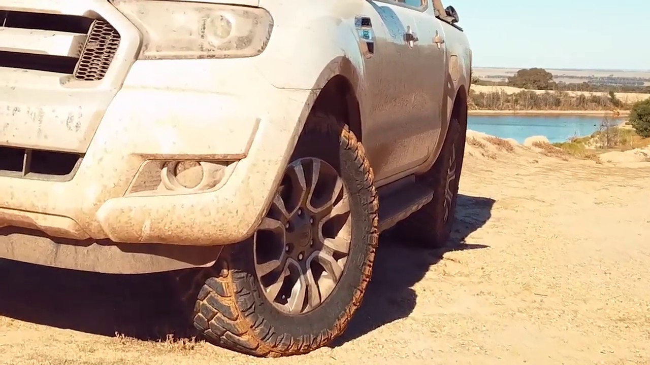 Flagship Mud-Terrain tyre