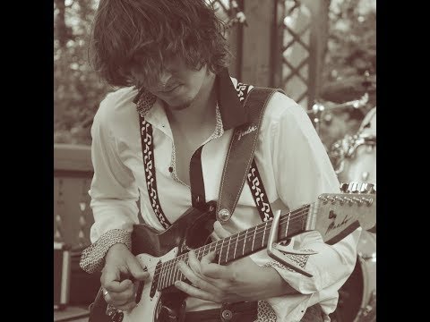 Patt Berry - 3 Minute Ascending Guitar Solo on Strat (by Patt Berry)