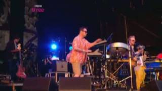 Hot Chip - One Pure Thought (Glastonbury 2010)