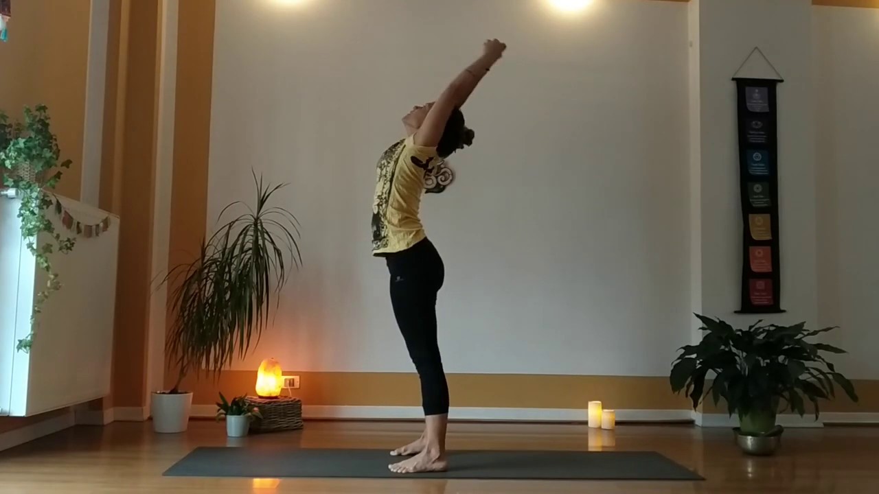 Yoga-Risveglio con energia
