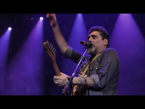 La Mississippi - Gato de la calle negra (Vivo "Reserva especial" - Luna Park - 30 Años)