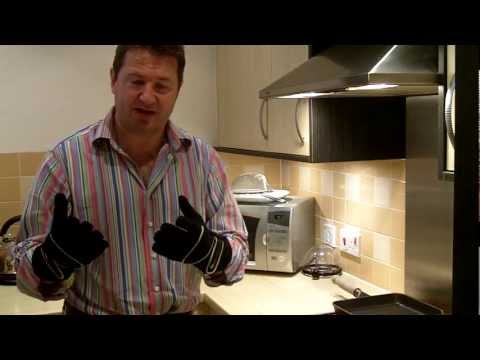 http://gloven.co.uk - As seen on Dragons' Den BEST safe oven gloves for Christmas!