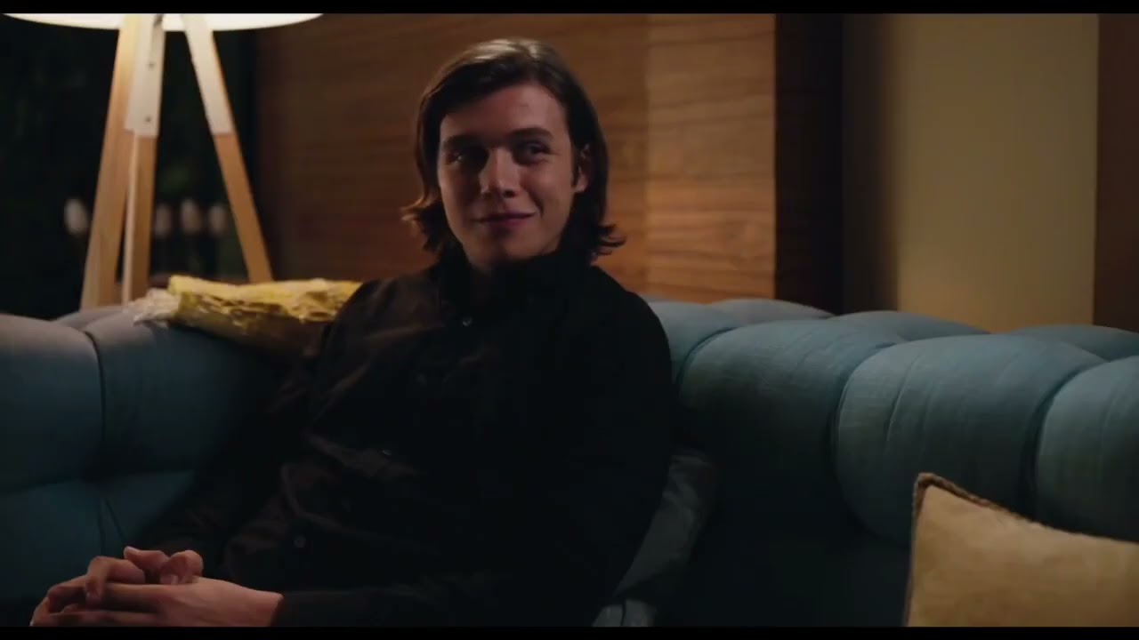 Everything Everything - Her Way Party Next door (Official Video) Amandla Stenberg & Nick Robinson