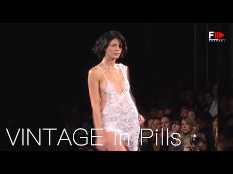 Vintage in Pills JULIEN MACDONALD Spring 2002 London - Fashion Channel