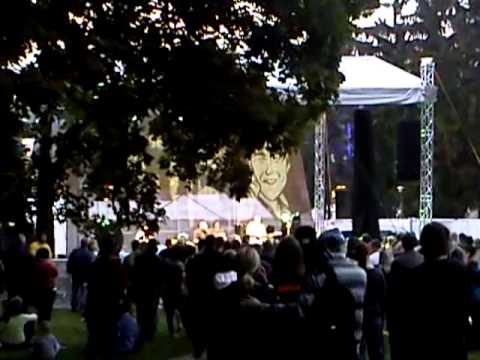 Buty - Nad stádem koní (live Zlín 29.5.2015)