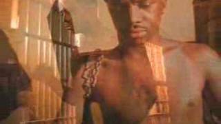 Kingpin Skinny Pimp Ft. Three 6 Mafia - One Life To Live