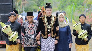 Download lagu Full Narasi.. Panggih Temu Manten Adat Jawa ' Wiwik & Wawan ' Tata Rias Yunie Sigit mp3