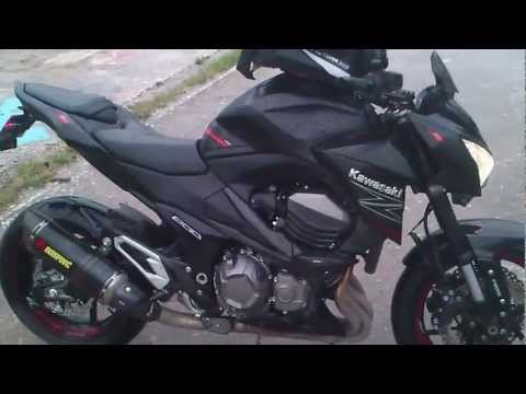 comment demonter chicane akrapovic