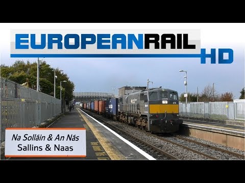 Iarnród Éireann Irish Rail 071 loco 076 + IWT Liner passes Sallins & Naas Station