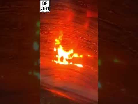 Carreta teve incêndio na BR 381,Fernão Dias em Itapeva,Sul de Minas.