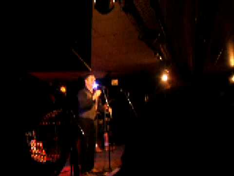 Alan Fletcher singing susan song - part 1 - Lemon Tree Aberdeen 03/01/09