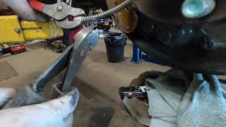 DRUM BRAKE CABLE TRICK // EASY // HOW-TO